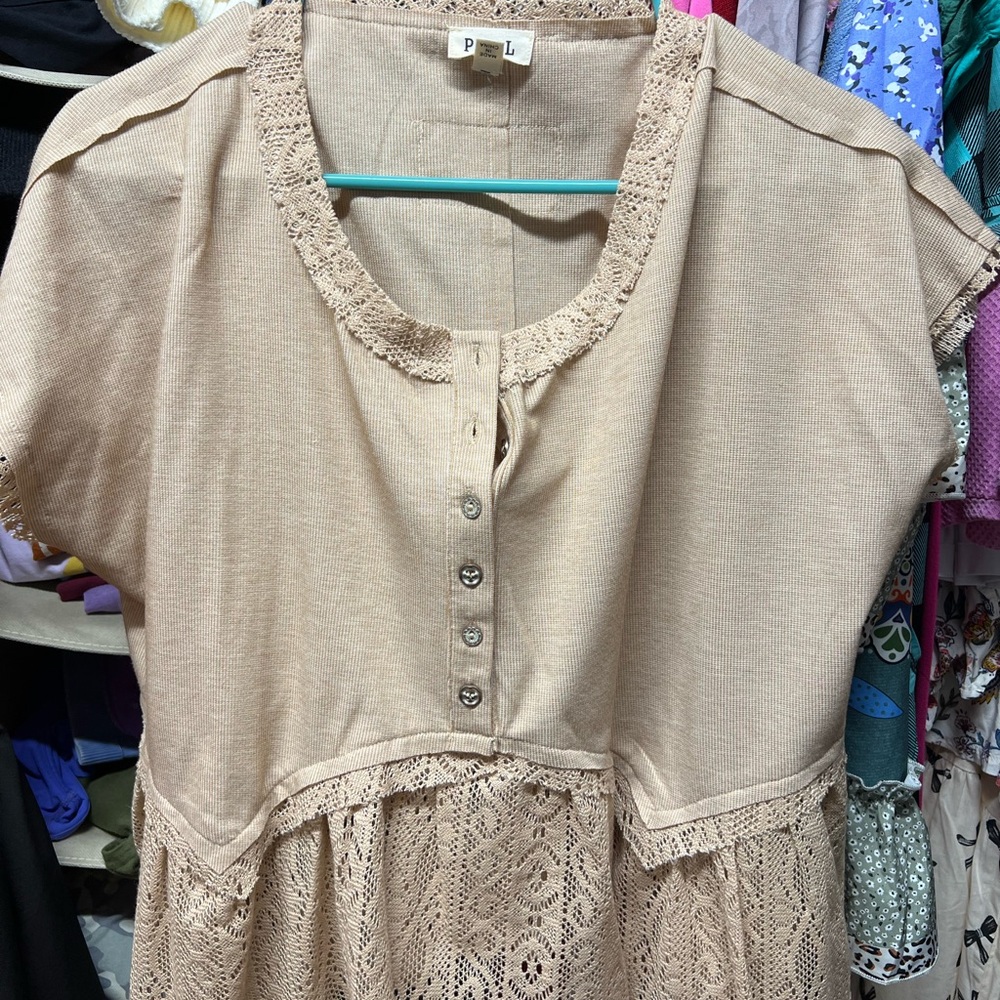 POL Beige Lace Accent Blouse